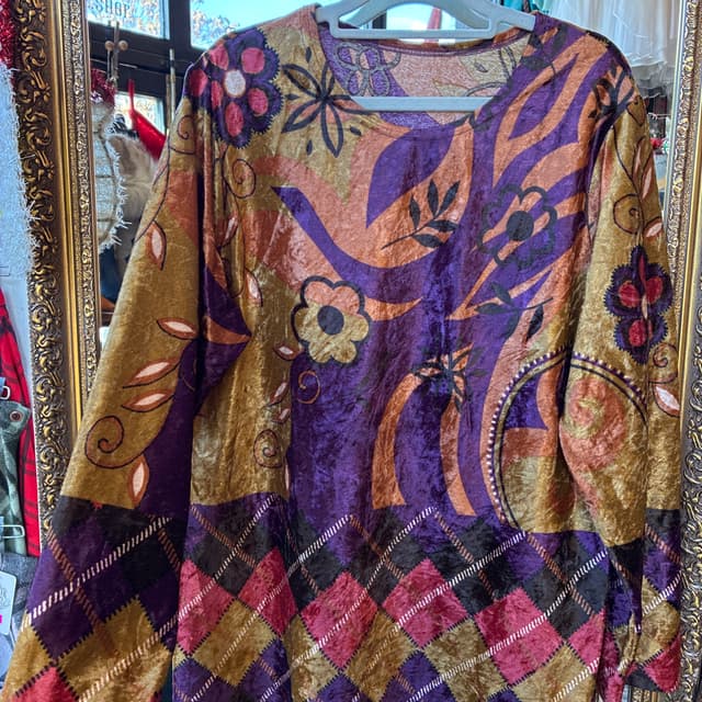 70's Daisy Velvet Top