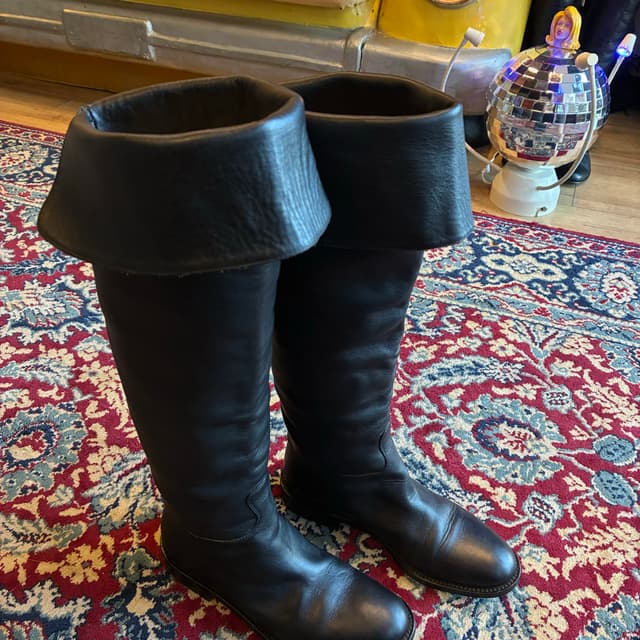 VALENTINO LEATHER BOOTS