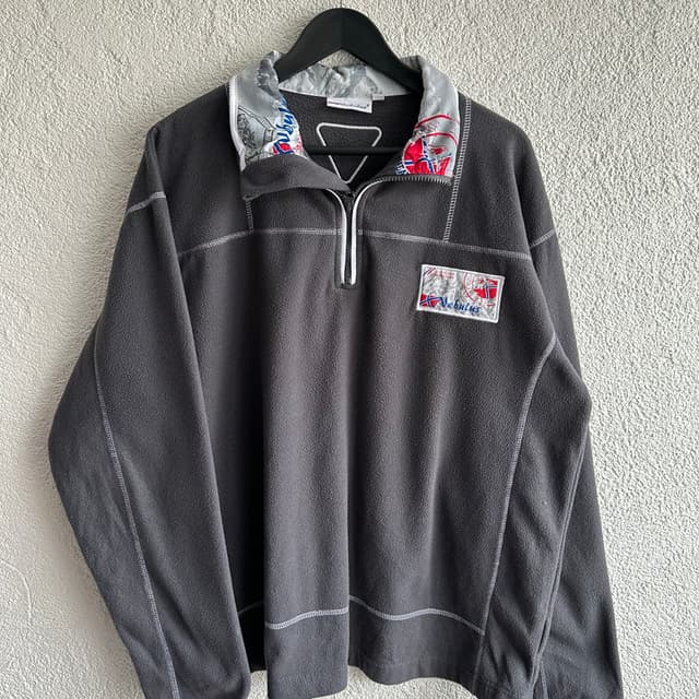 Vintage Nebulus Polar